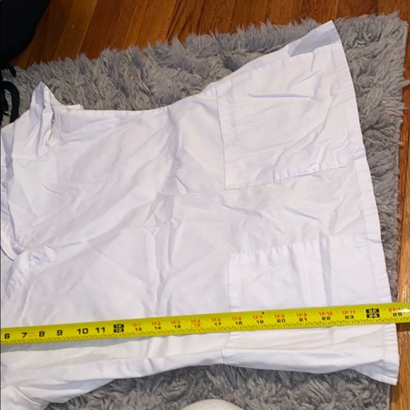 Scrub top - Picture 3 of 3